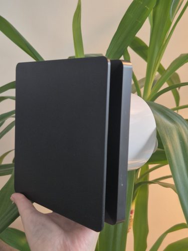 Manrose fekete előlapos fürdőszobai elszívó ventilátor, 100 mm, időzítővel